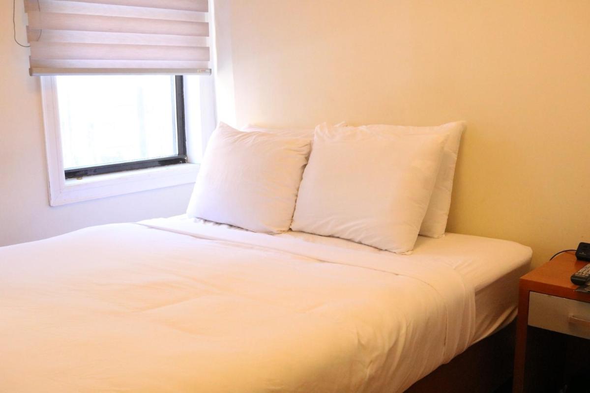 Midtown West Hotel - image 4