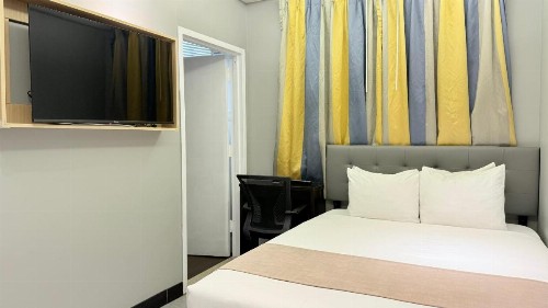 Madison LES Hotel - image 38
