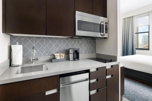 Residence Inn by Marriott New York Downtown Manhattan/World Trade Center Area - image 18