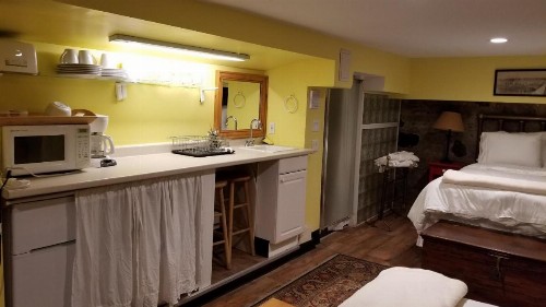 Incentra Village Hotel - image 11