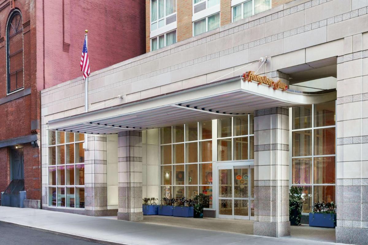 Hampton Inn Times Square Central - main image