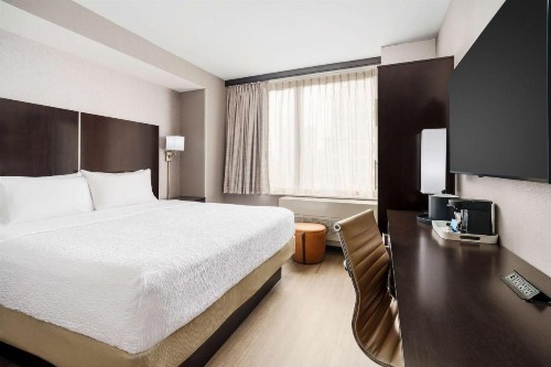Hampton Inn Times Square Central - image 14