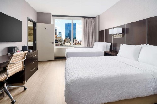 Hampton Inn Times Square Central - image 17