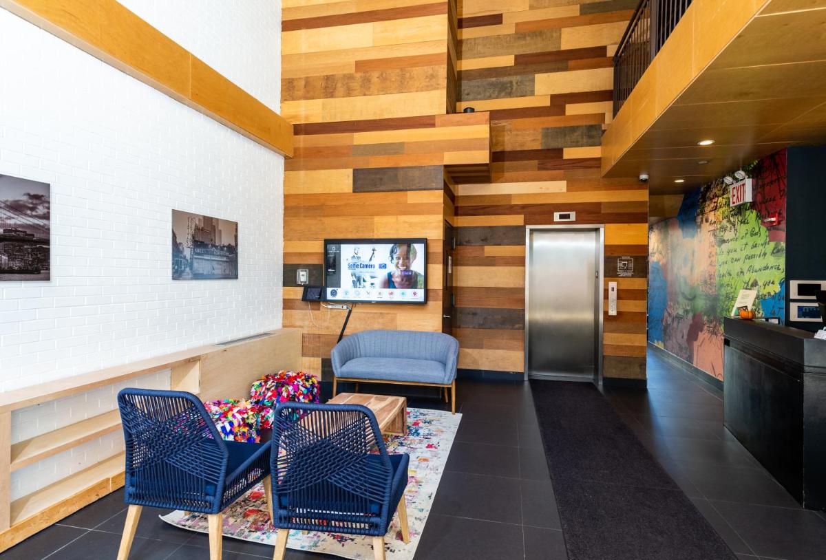 Orchard Street Hotel - image 2