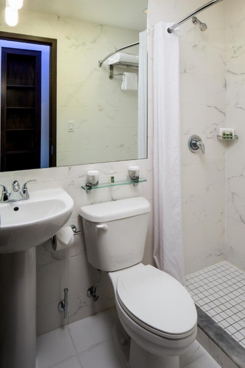 Orchard Street Hotel - image 47