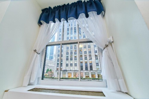 3 West Club - image 13