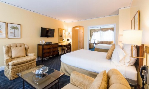 3 West Club - image 14