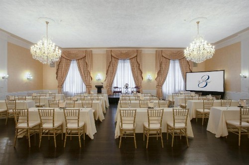 3 West Club - image 24