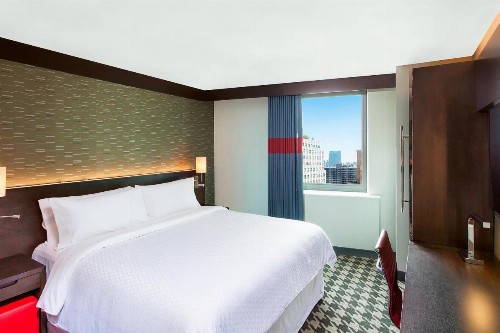 Four Points by Sheraton New York Downtown - image 3