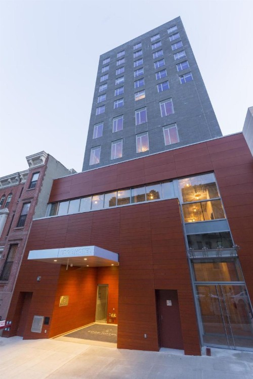 Edge Hotel Washington Heights - image 31