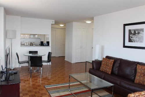 Tower Suites in Times Square - image 7
