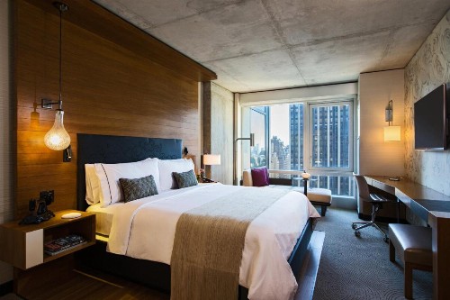 Renaissance New York Midtown Hotel - image 16
