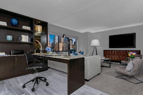 Executive Class at MTS Hotel - image 31