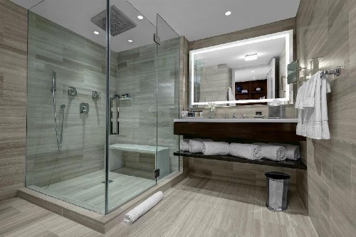 Executive Class at MTS Hotel - image 33