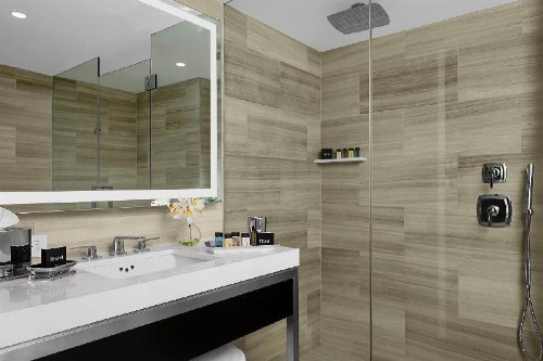 Executive Class at MTS Hotel - image 37