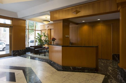 Global Luxury Suites at The Pearl - image 12