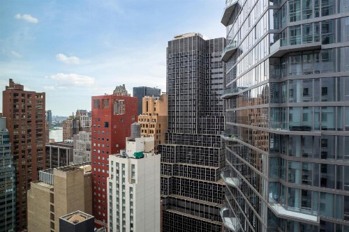 EVEN Midtown East - Grand Central an IHG Hotel - image 24