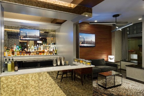 Fairfield Inn & Suites by Marriott New York Manhattan/Central Park - image 21