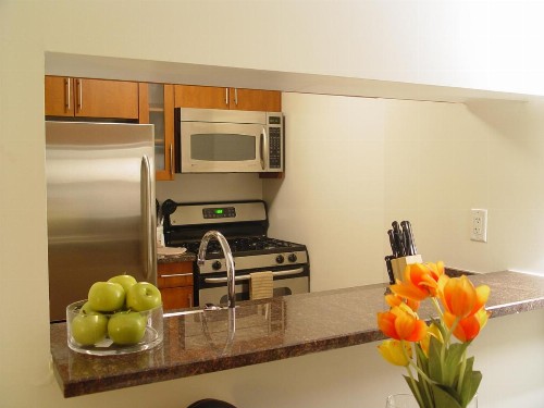 54th Street Suites at Times Square - image 6