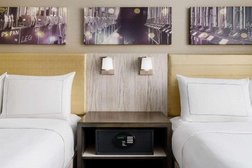 Doubletree By Hilton New York Times Square West - image 40