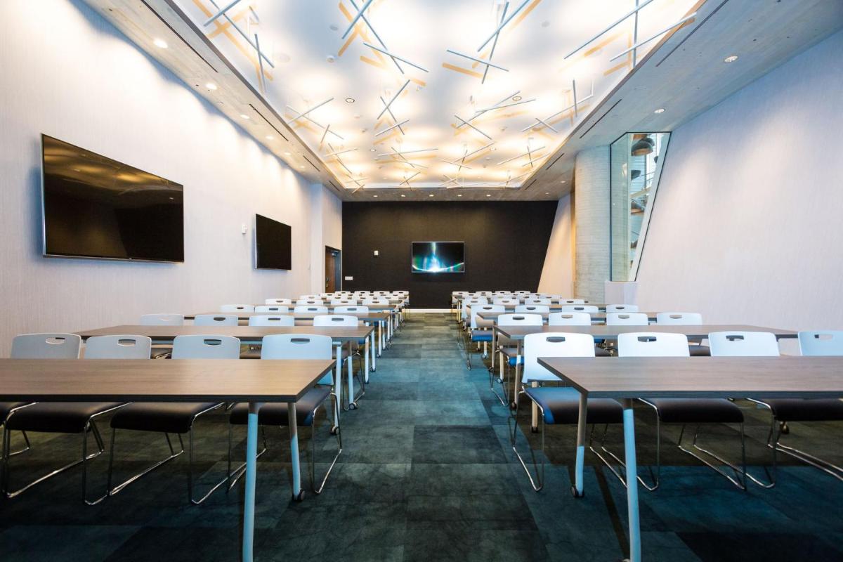 Crowne Plaza HY36 Midtown Manhattan an IHG Hotel - image 3