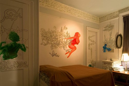 Carlton Arms Hotel - image 18