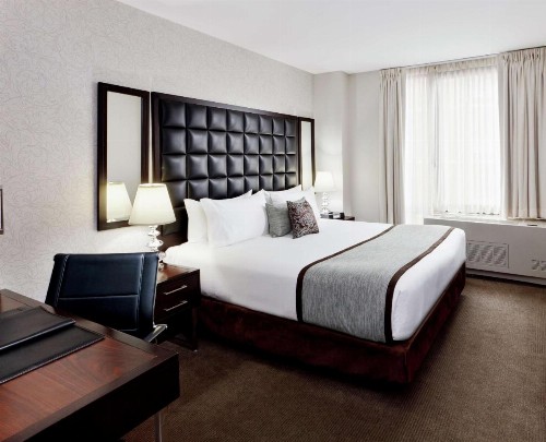 Distrikt Hotel New York City Tapestry Collection by Hilton - image 13