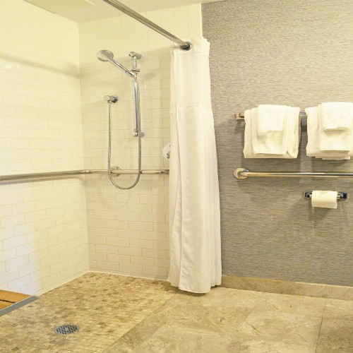 Distrikt Hotel New York City Tapestry Collection by Hilton - image 9