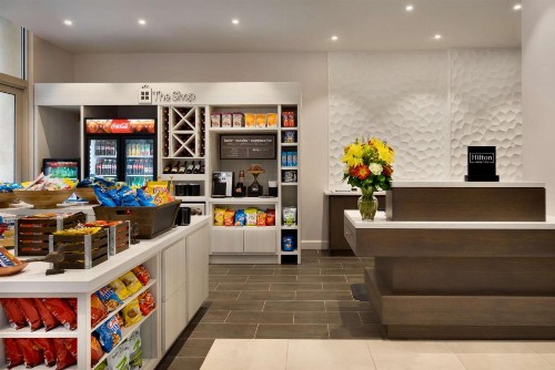 Hilton Garden Inn New York Times Square South - image 12