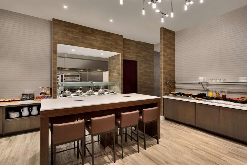 Hilton Garden Inn New York Times Square South - image 14