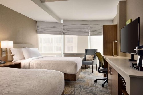 Hilton Garden Inn New York Times Square South - image 20
