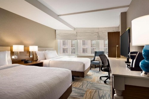 Hilton Garden Inn New York Times Square South - image 35