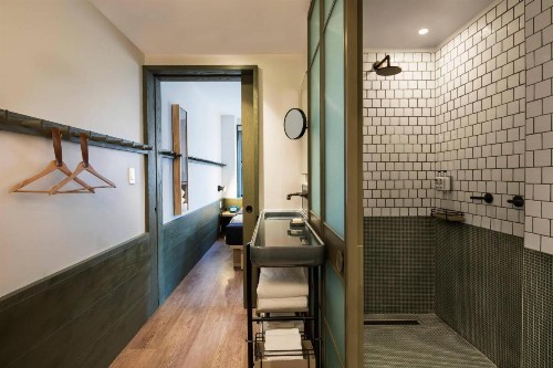 MOXY NYC Times Square - image 10