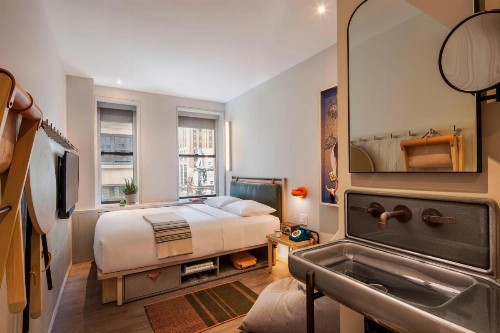 MOXY NYC Times Square - image 14