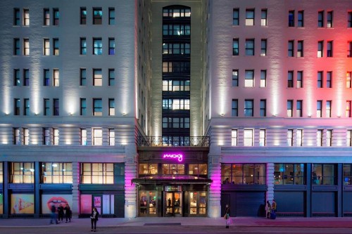 MOXY NYC Times Square - image 3