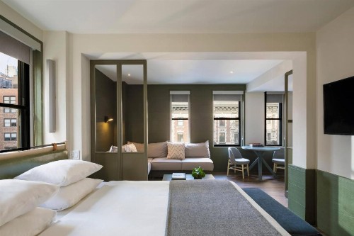 MOXY NYC Times Square - image 7