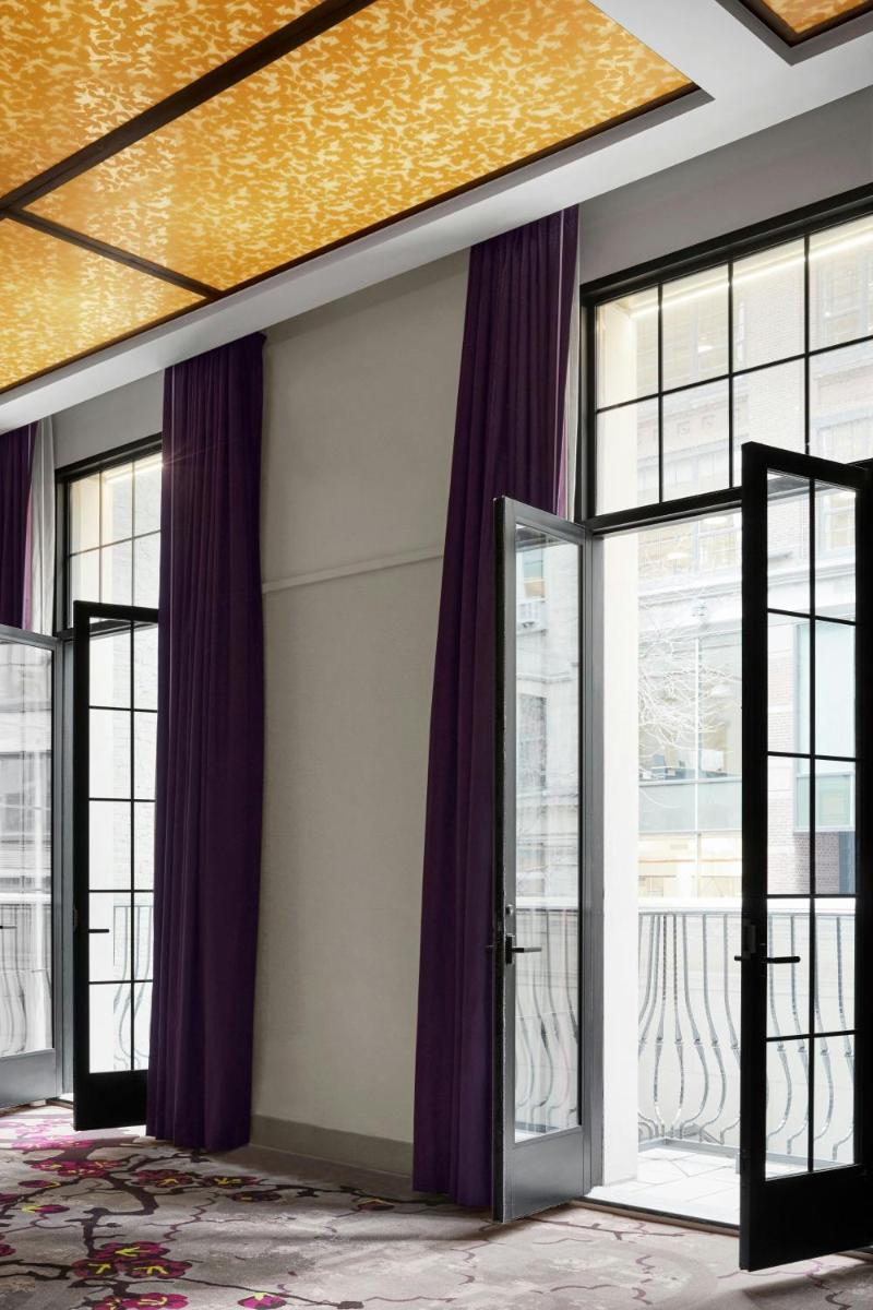 Renaissance New York Chelsea Hotel - image 4