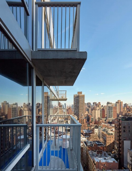 Mondrian Park Avenue - image 23