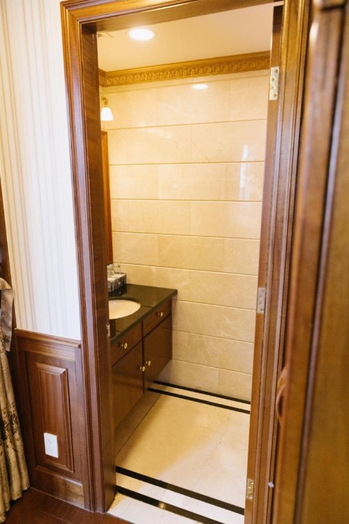 The Allen Hotel - image 33