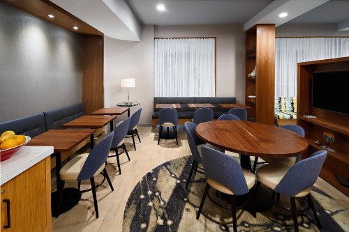 TownePlace Suites by Marriott New York Manhattan/Times Square - image 23