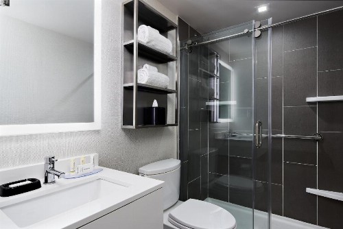 TownePlace Suites by Marriott New York Manhattan/Times Square - image 4