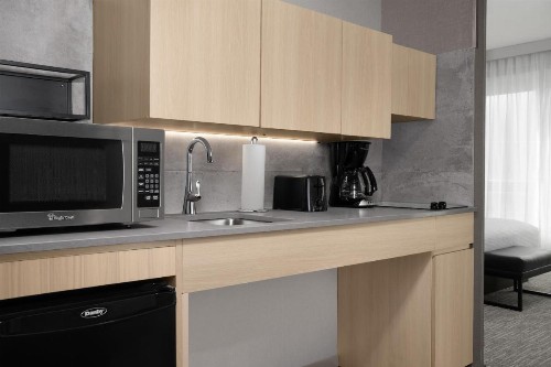 TownePlace Suites by Marriott New York Manhattan/Times Square - image 8