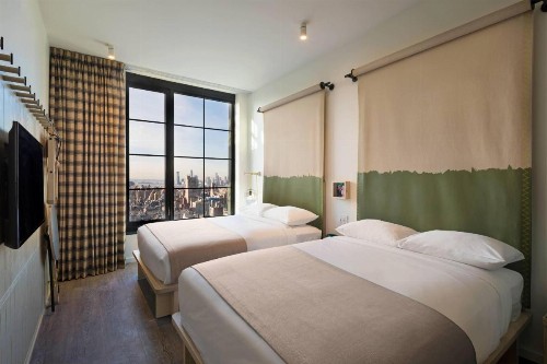 Moxy NYC Chelsea - image 14