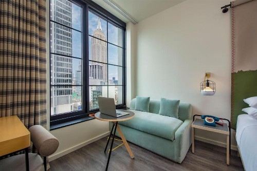 Moxy NYC Chelsea - image 18