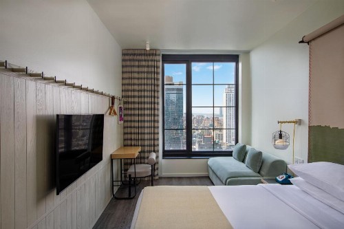 Moxy NYC Chelsea - image 20