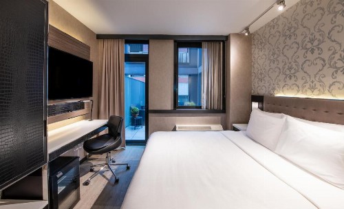 Aliz Hotel Times Square - image 22