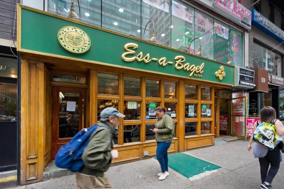 Central Manhattan Suites - image 6