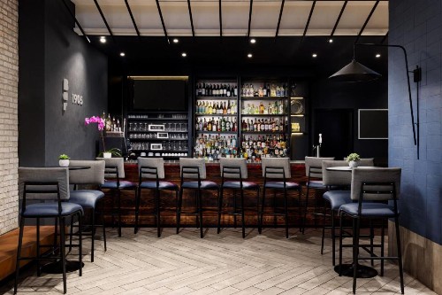 Fairfield Inn & Suites by Marriott New York Manhattan/Times Square South - image 9