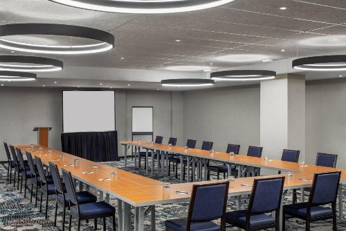 SpringHill Suites by Marriott New York Manhattan/Times Square South - image 4