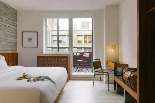 Hotel Henri - image 10